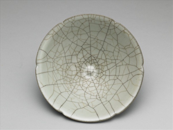 哥窯 青瓷葵口碗