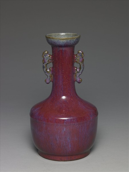 爐鈞釉獸耳瓶