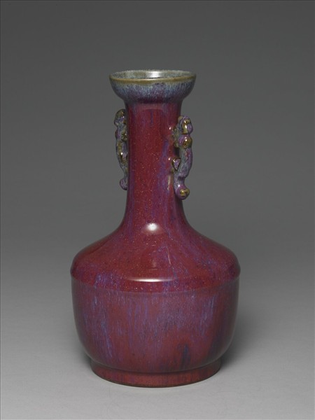 爐鈞釉獸耳瓶