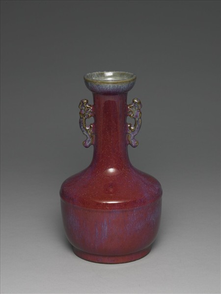 爐鈞釉獸耳瓶