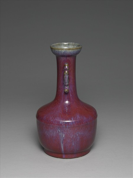 爐鈞釉獸耳瓶