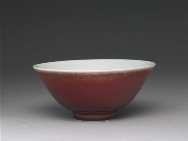 霽紅釉碗