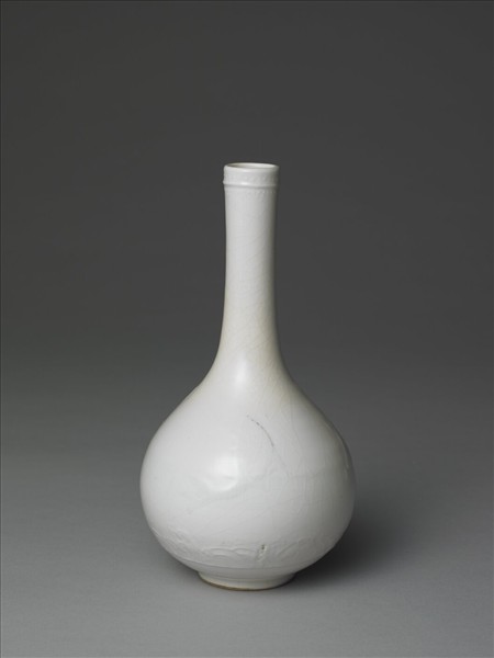 白瓷魚藻紋膽瓶