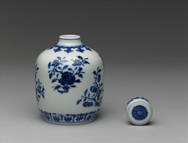 青花菊花紋蓋罐