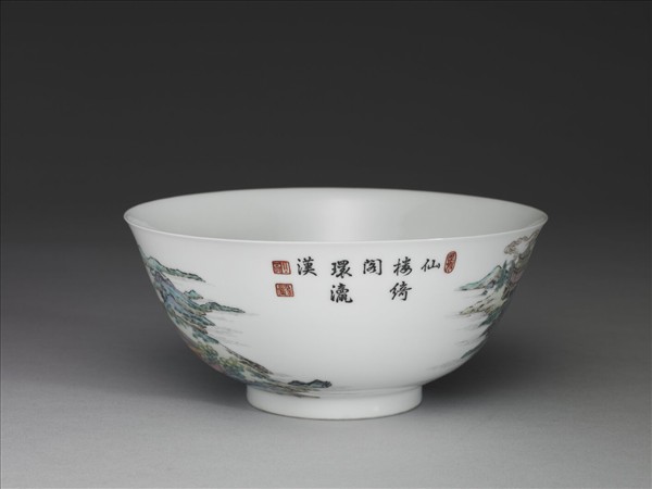 琺瑯彩山水樓閣圖碗