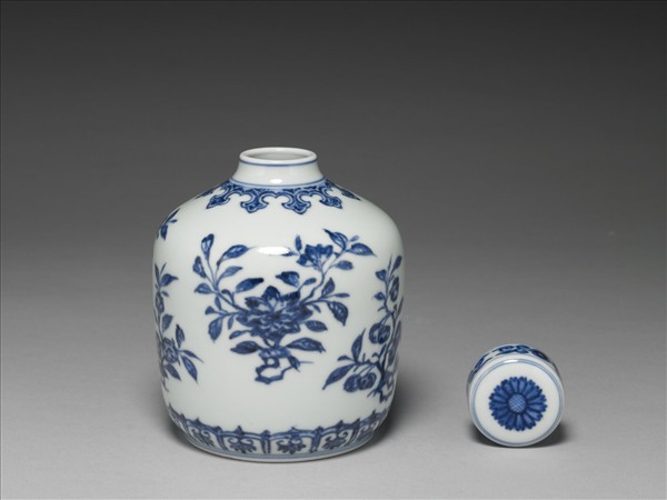 青花菊花紋蓋罐
