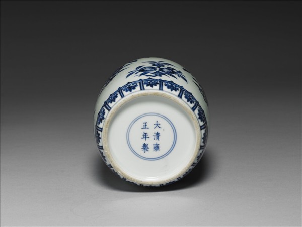 青花菊花紋蓋罐