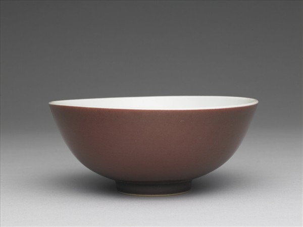 霽紅釉碗