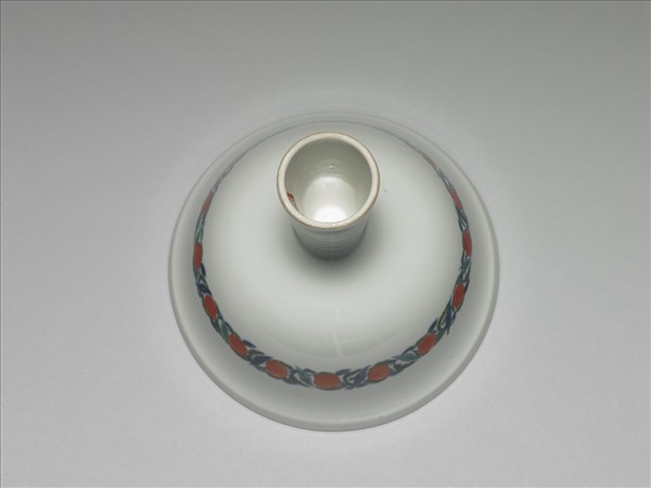 白地五彩花鳥高足碗