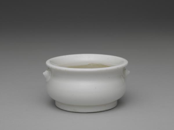 德化窯 白瓷獸耳爐