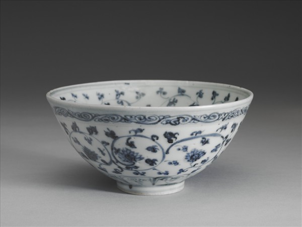 青花花卉紋碗