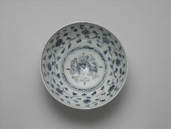 青花花卉紋碗