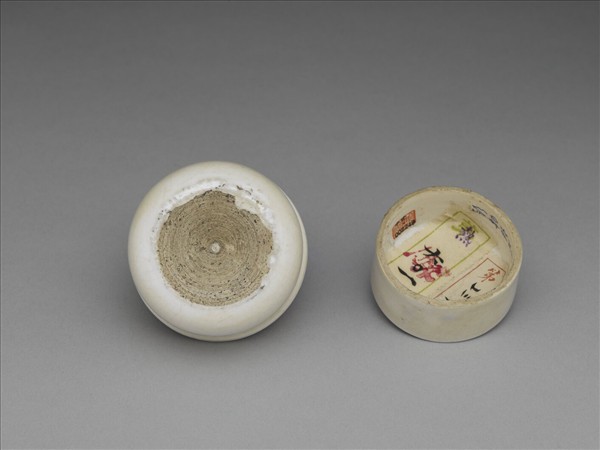 彭窯 白瓷軸頭罐