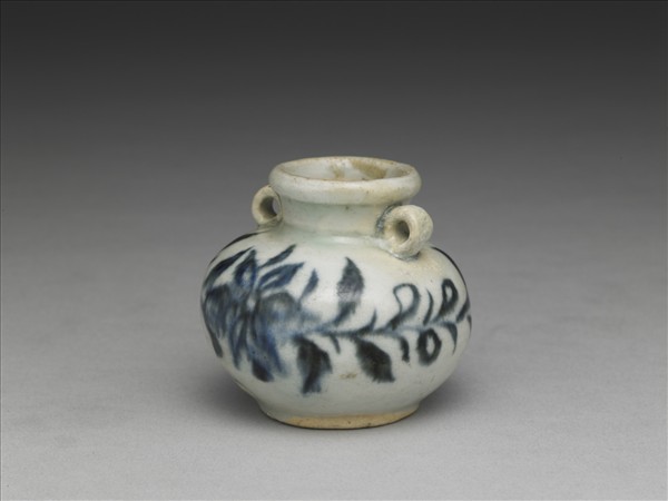 青花花卉紋雙耳罐