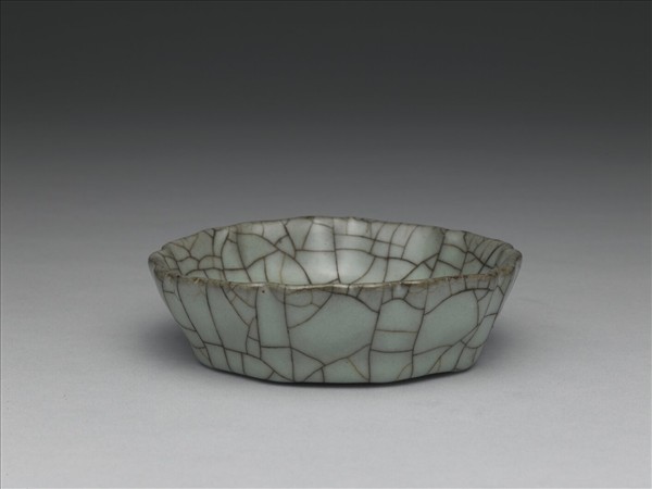 哥窯 青瓷葵口洗