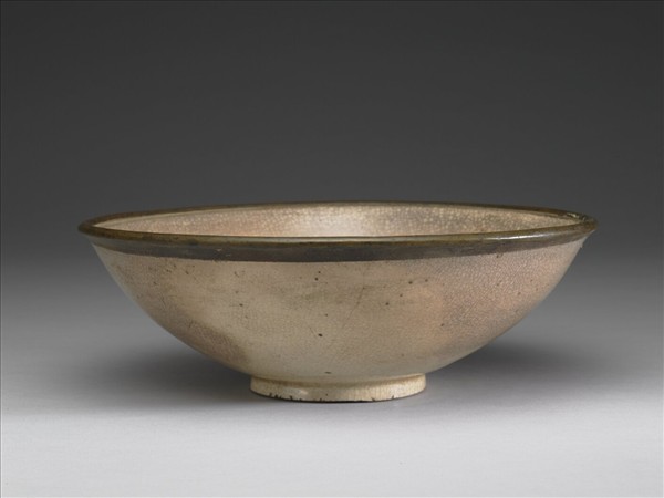 吉州窯 白瓷葉紋碗