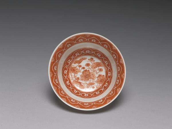 白瓷描紅荷露烹茶詩茶碗