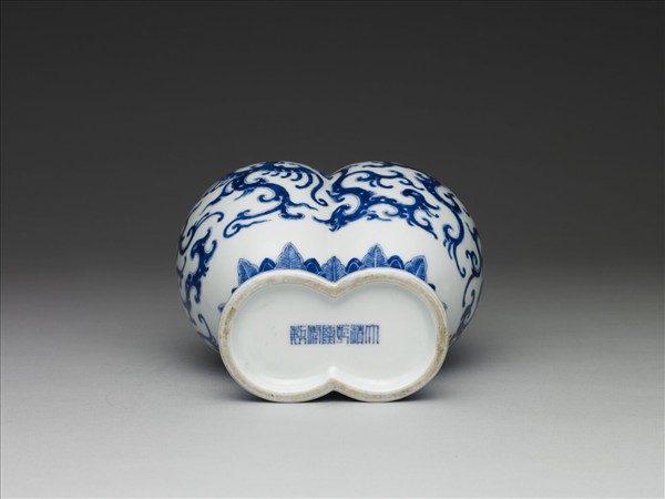 青花龍鳳紋雙連蓋罐