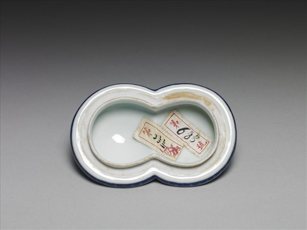 青花龍鳳紋雙連蓋罐