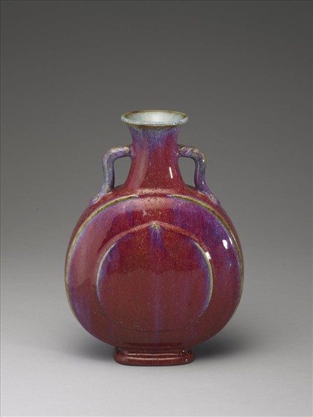 爐鈞釉雙耳杏葉瓶