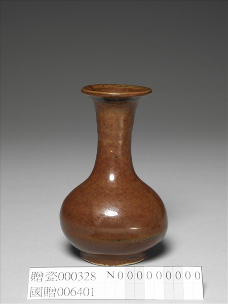 褐釉瓶