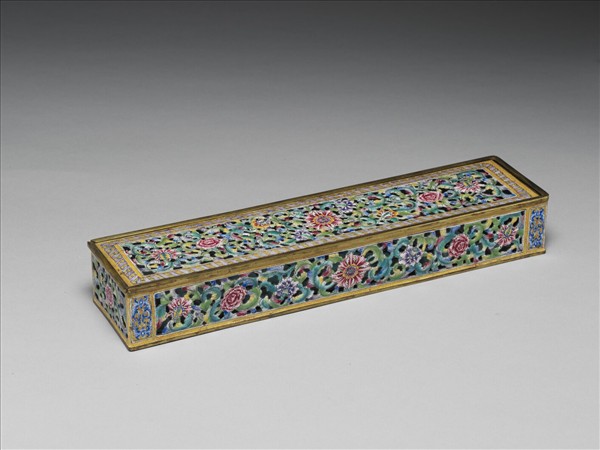 銅胎畫琺瑯鏤空番蓮紋長方香薰