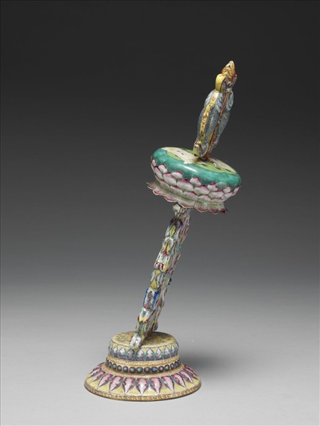 銅胎畫琺瑯五彩八寶（雙魚）