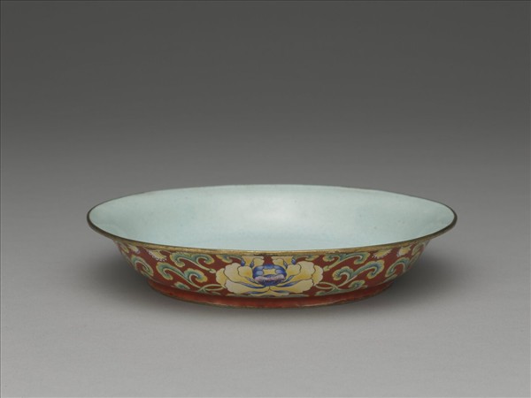 銅胎畫琺瑯桃式五福捧壽盒- 故宮