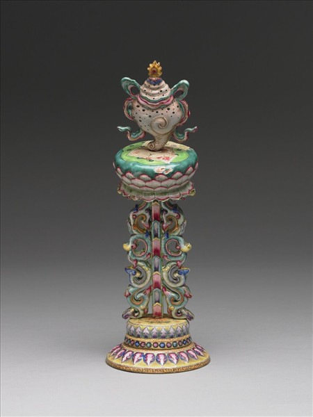 銅胎畫琺瑯五彩八寶（法螺）