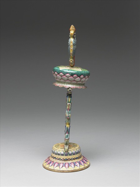 銅胎畫琺瑯五彩八寶（雙魚）