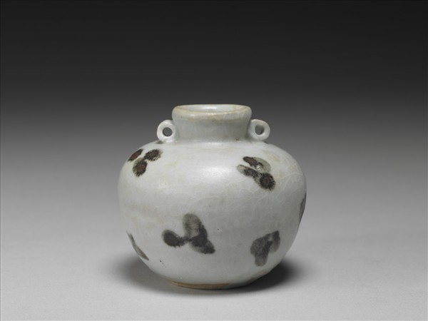 青白瓷褐斑雙耳罐