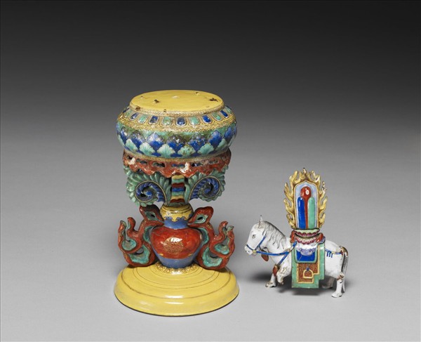 銅胎畫琺瑯五彩七政寶（寶馬）