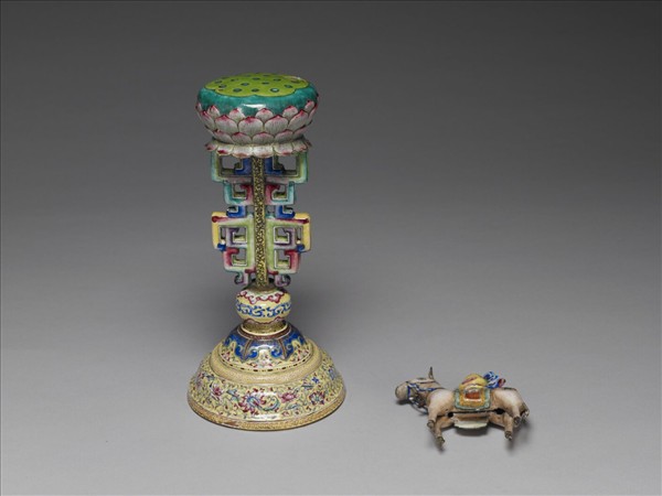 銅胎畫琺瑯五彩七政寶（寶馬）