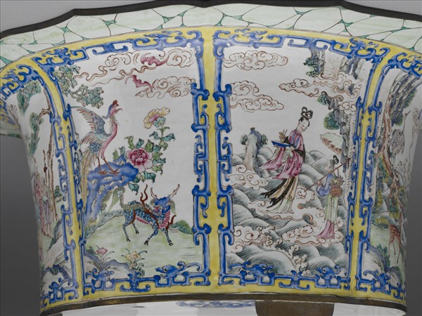 銅胎畫琺瑯開光福壽圖花盆