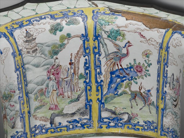 銅胎畫琺瑯開光福壽圖花盆