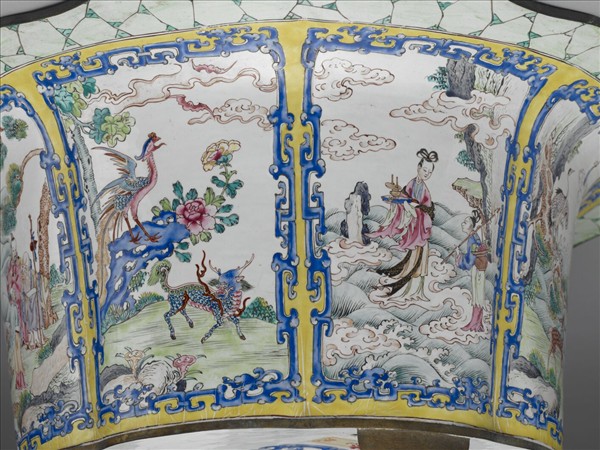 銅胎畫琺瑯開光福壽圖花盆