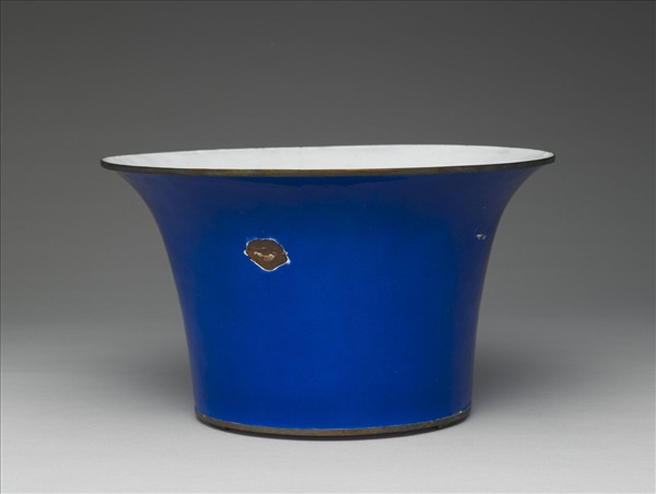 銅胎畫琺瑯圓花盆