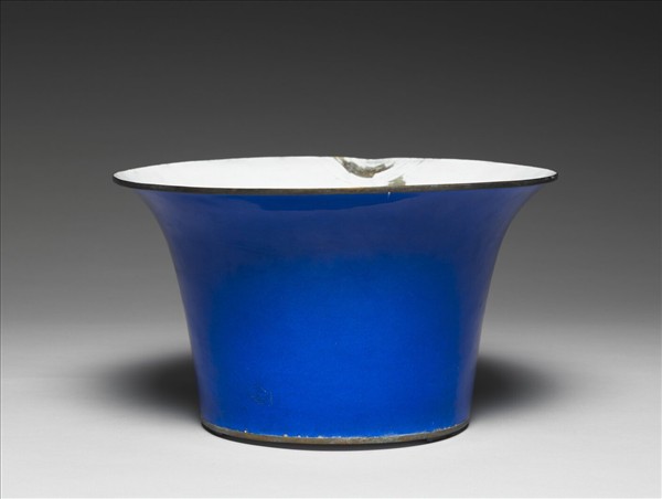 銅胎畫琺瑯圓花盆