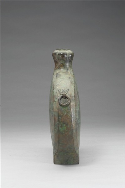 獸耳環蒜頭扁壺