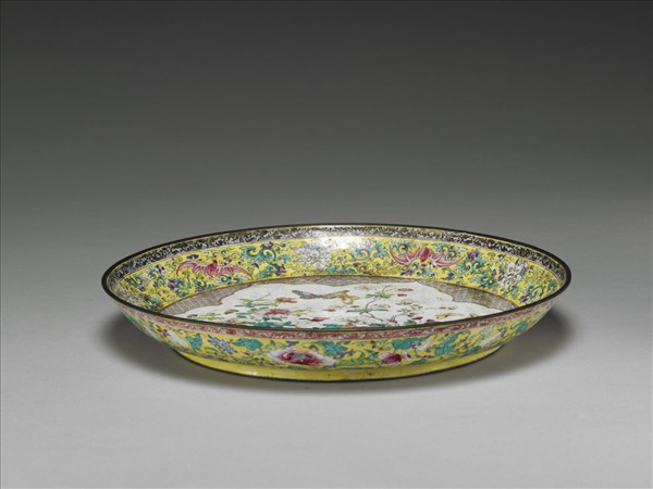 銅胎畫琺瑯黃地開光花卉盤