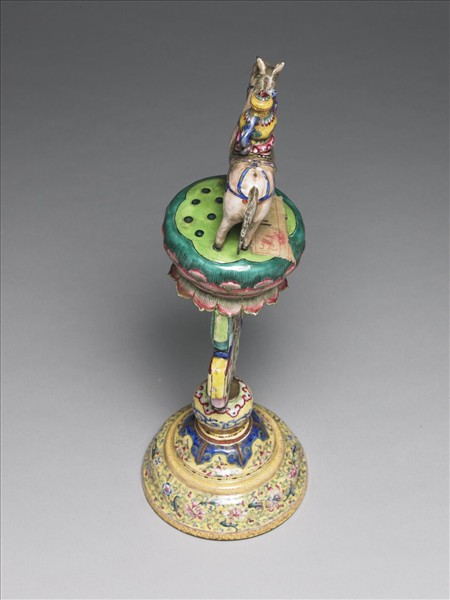 銅胎畫琺瑯五彩七政寶（寶馬）