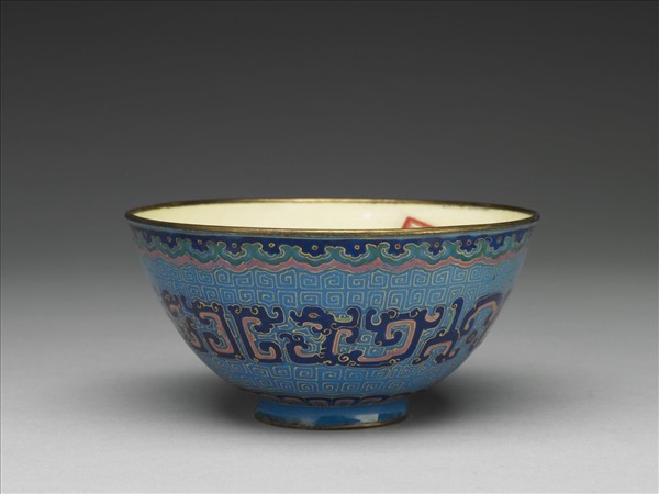 銅胎畫琺瑯龍紋碗