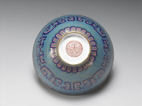 銅胎畫琺瑯龍紋碗