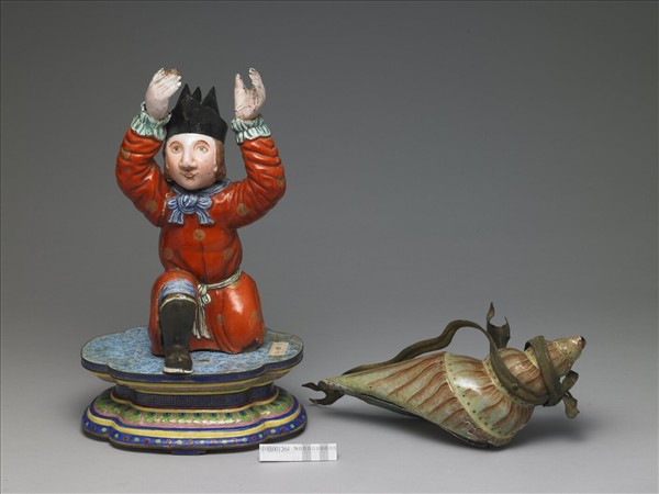 銅胎畫琺瑯番人八寶（法螺）