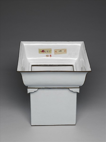 銅胎畫琺瑯方花盆