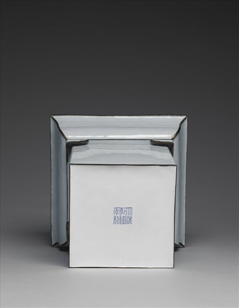 銅胎畫琺瑯方花盆