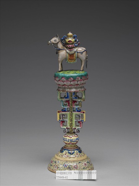 銅胎畫琺瑯五彩七政寶（寶馬）