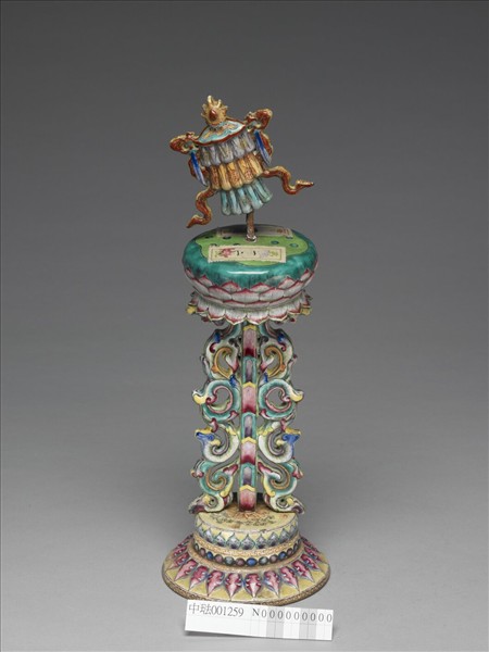 銅胎畫琺瑯五彩八寶（寶傘）