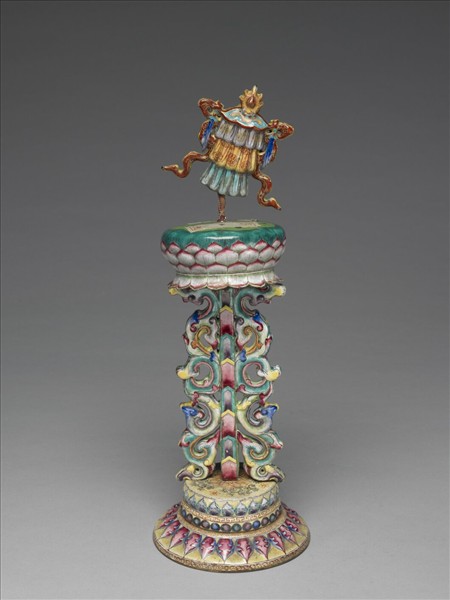 銅胎畫琺瑯五彩八寶（寶傘）