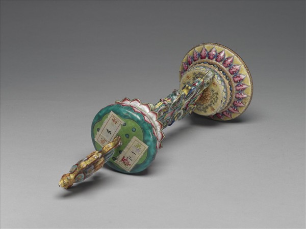 銅胎畫琺瑯五彩八寶（寶傘）